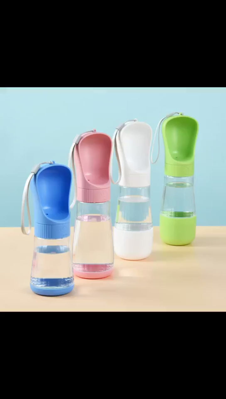 Petwizo 3-in-1 dog water bottle demo